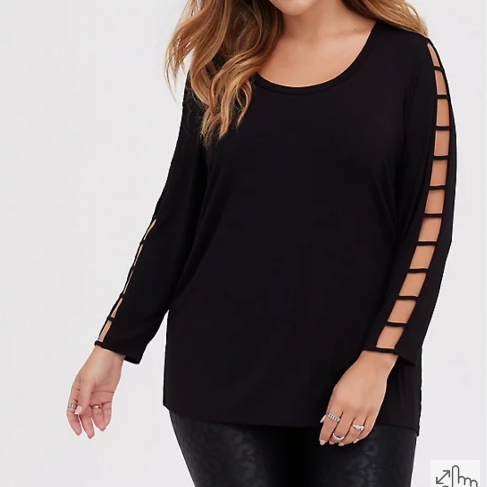 NWT Torrid Super Soft Black Scoop Neck Strappy Sleeve Long Sleeve Top Size 2X